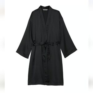 Victoria's Secret Satin Robe, Small